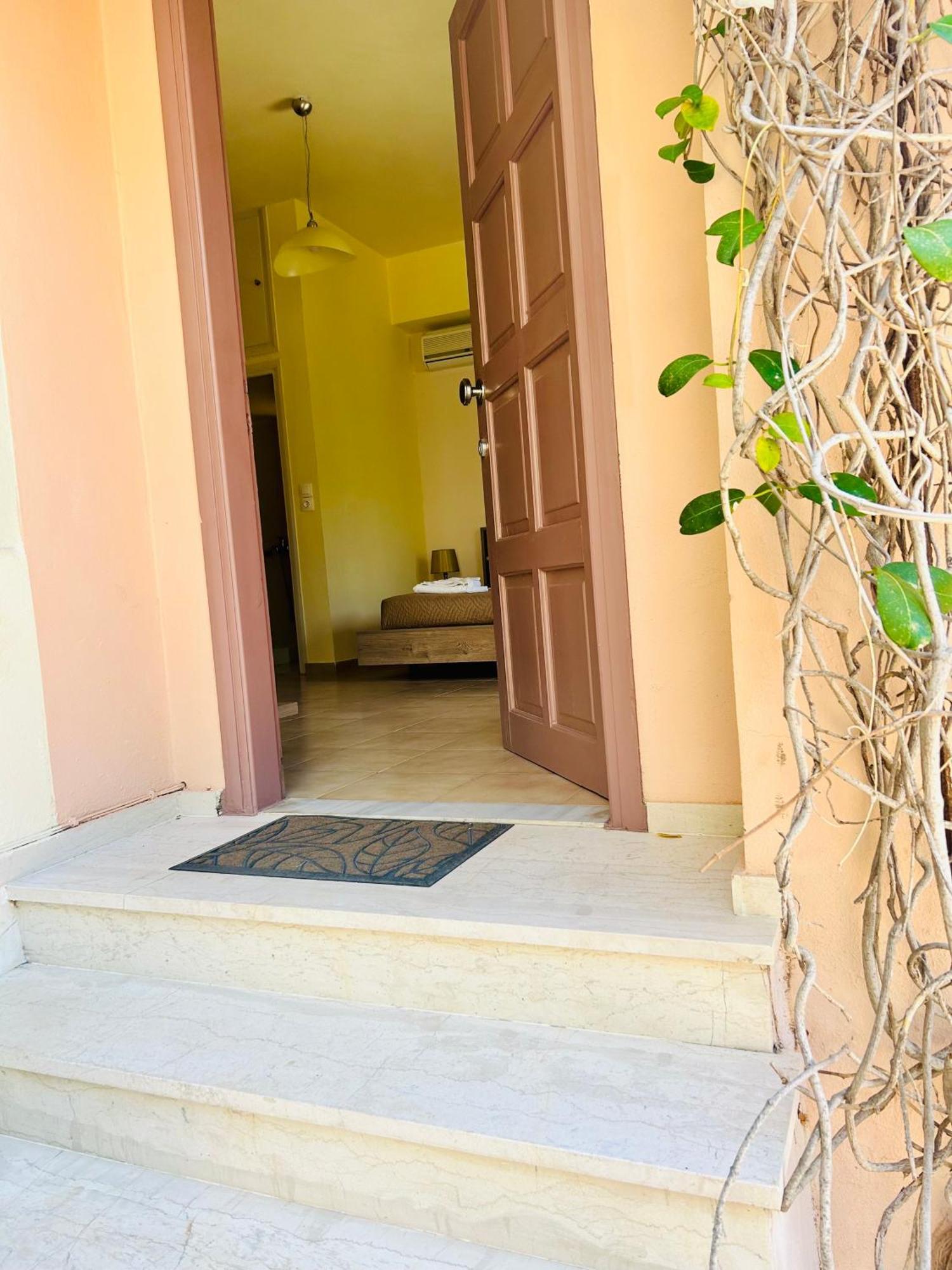 Esperia Apartments Платанес Экстерьер фото